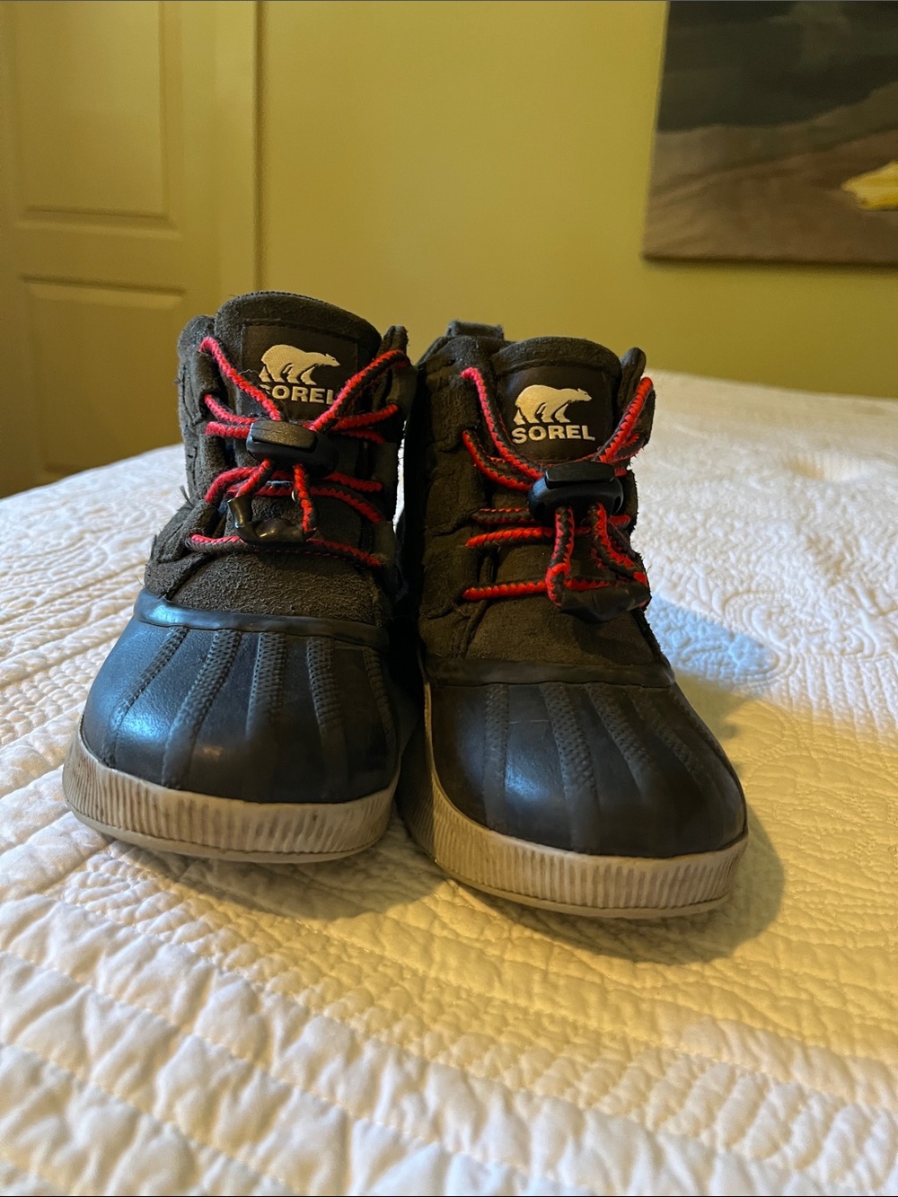 Sorel Kids Brown & Black Boots with Red Laces